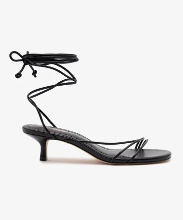 Sara Sandal In Black Leather
