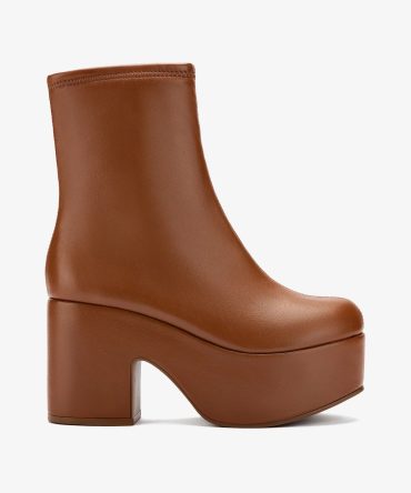 Miso Platform Boot In Caramel Stretch Leather