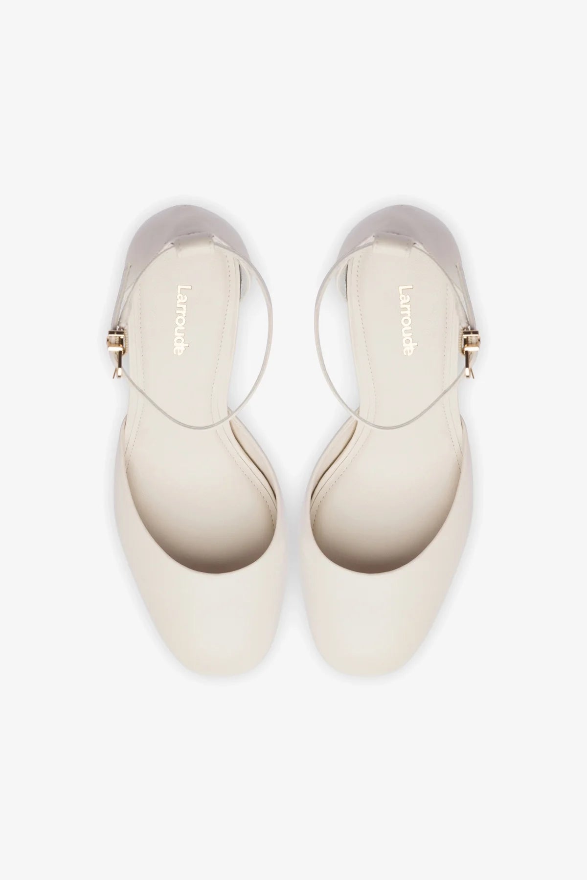 Ari Pump In Ivory Leather - Image 3