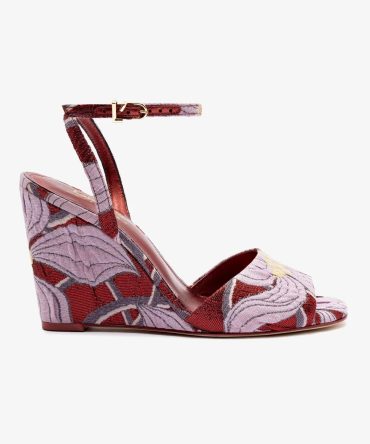 Larroudé x Markarian Wedge In Red Floral Dutel