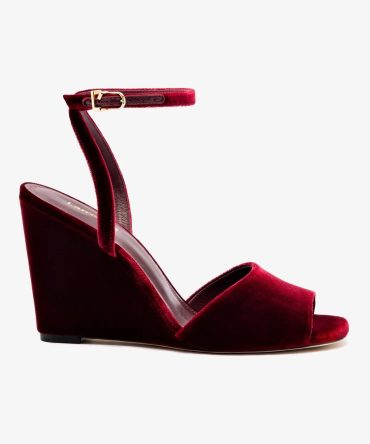 Yves Wedge In Wine Velvet