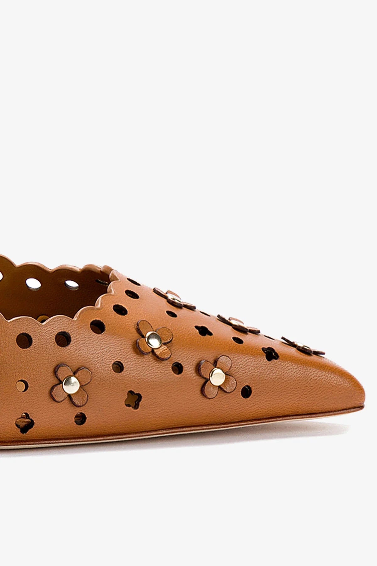 Jasmine Pump In Biscuit Leather - Image 4