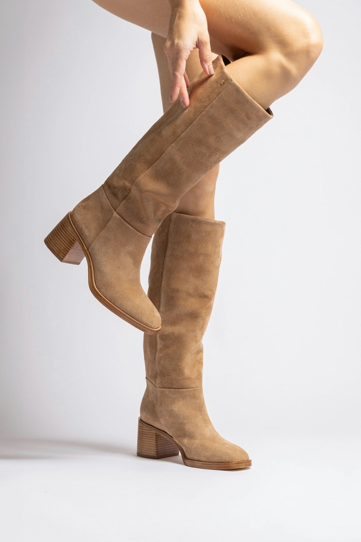 Ricky Boot In Peanut Suede - Image 5