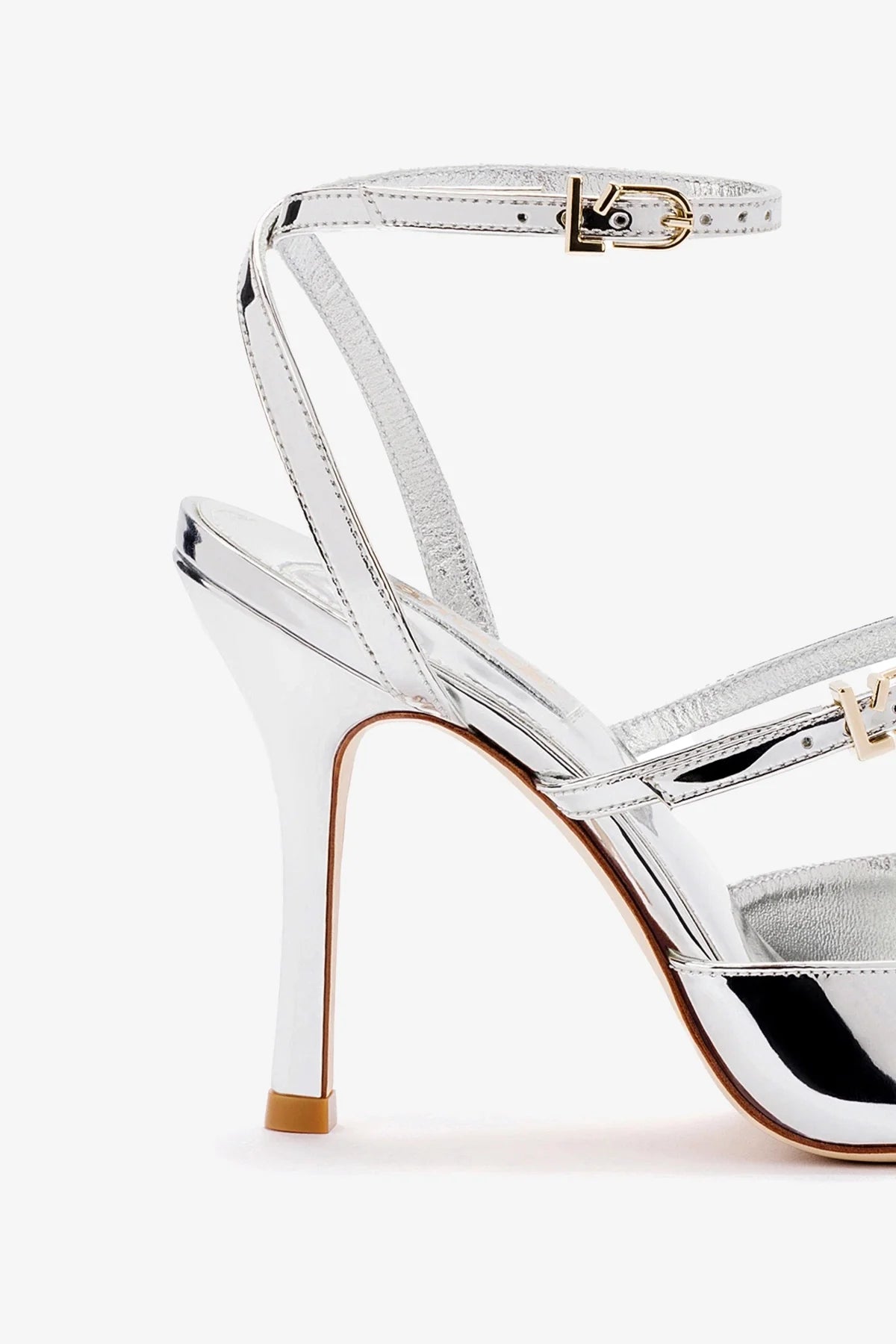 Kris Pump In Silver Specchio - Image 4