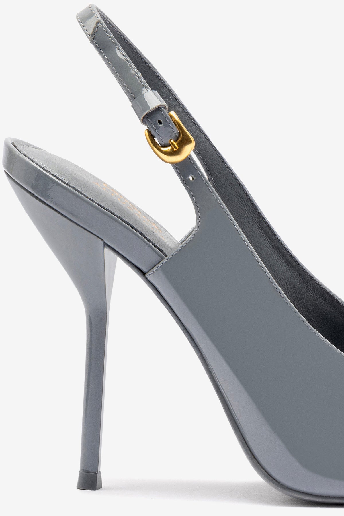 Larroude x Altuzarra Pump In Titanium Patent Leather - Image 4