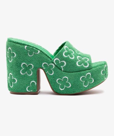 Margot Wedge In Evergreen Soft Towel