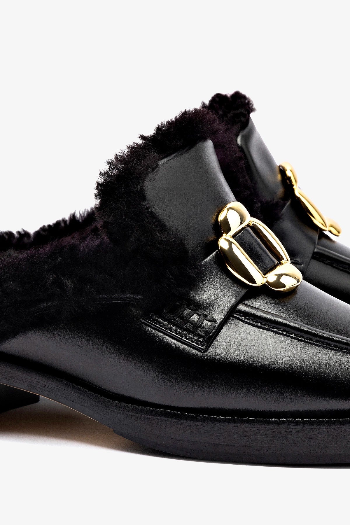 Bobbie Mule In Black Leather and Black Shearling - Image 4