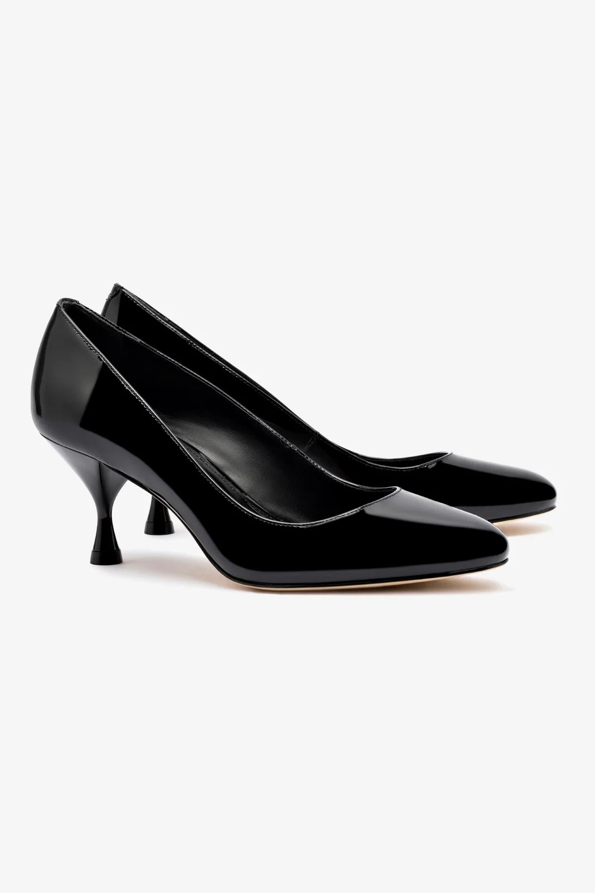Michelle Lo Pump In Black Patent Leather - Image 2