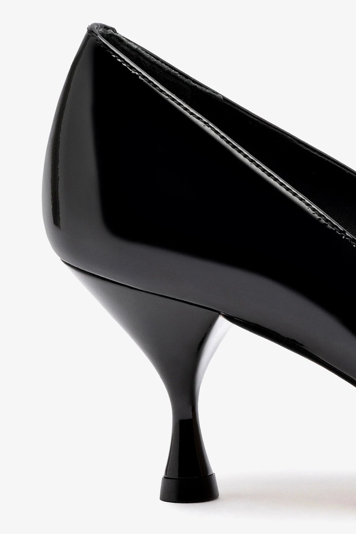 Michelle Lo Pump In Black Patent Leather - Image 4