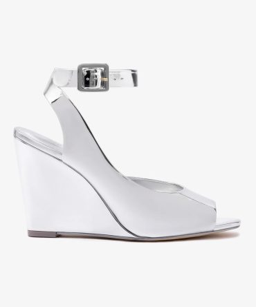 Deena By Larroudé Wedge Sandal In Silver Specchio