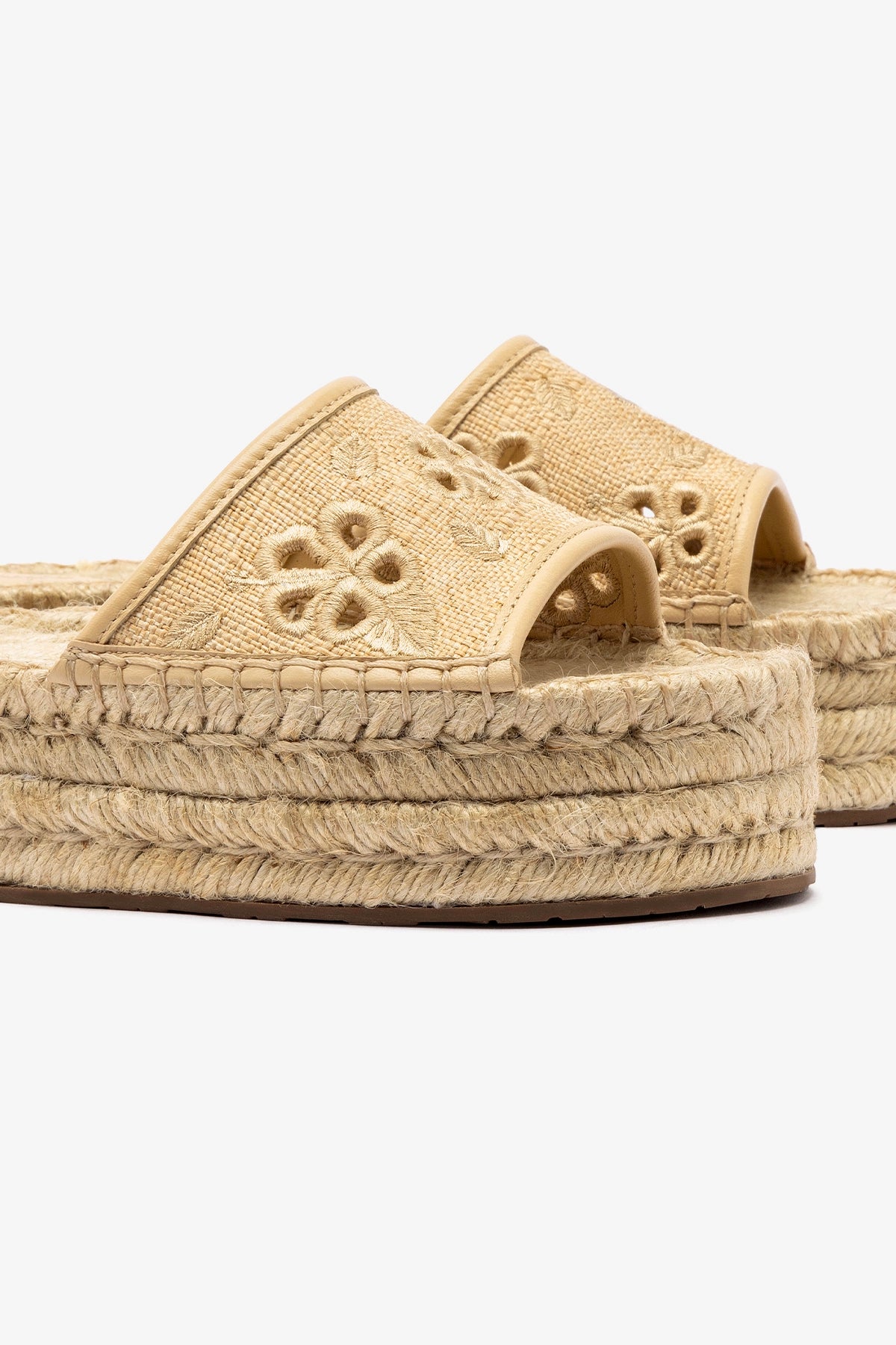 Letizia Espadrille Flatform In Beige Raffia and Hibiscus Broderie - Image 4