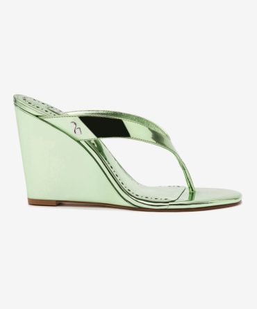 Gaia Wedge Sandal In Light Pear Specchio