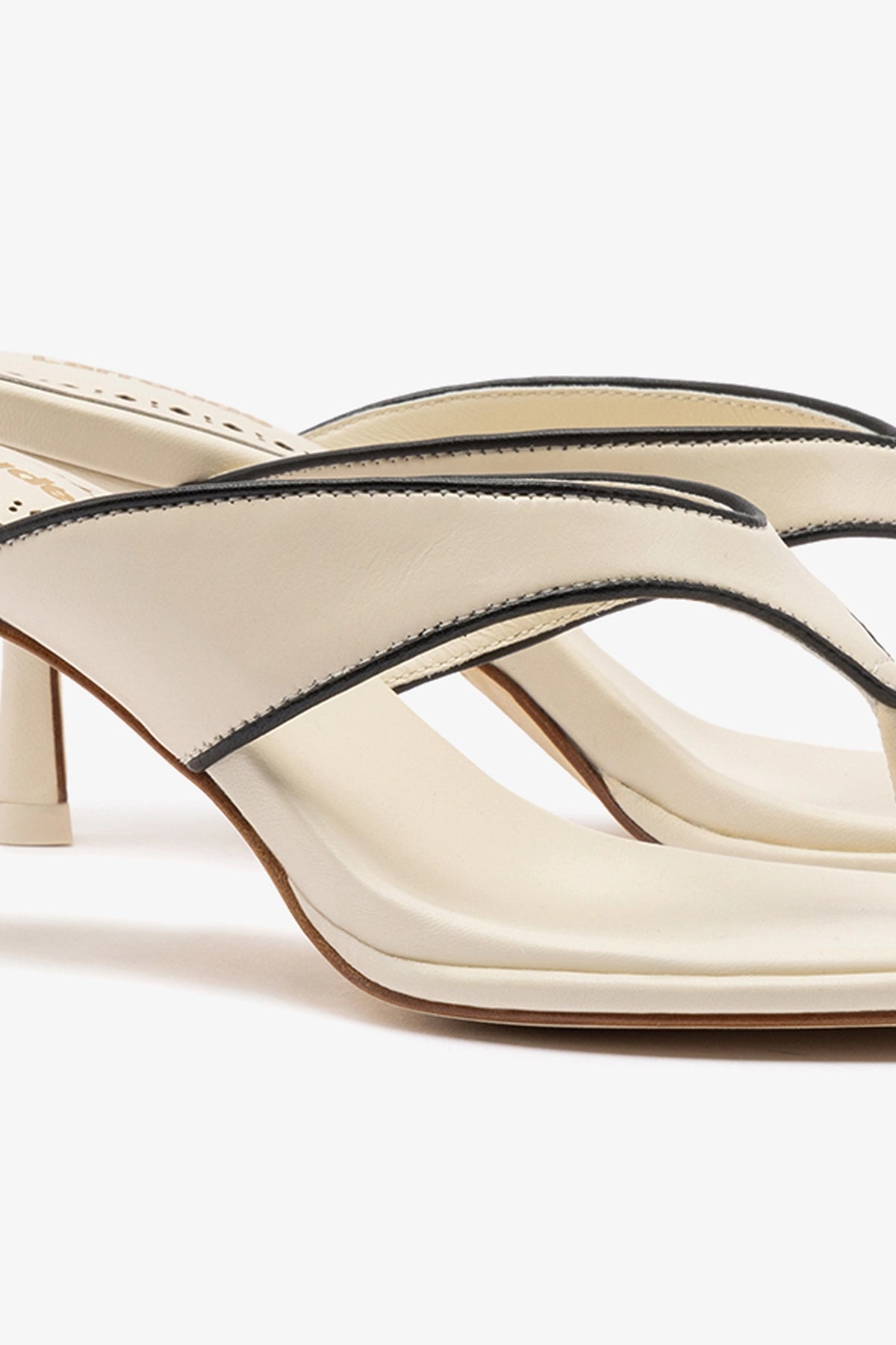 Gaia Sandal In Ivory Leather - Image 4